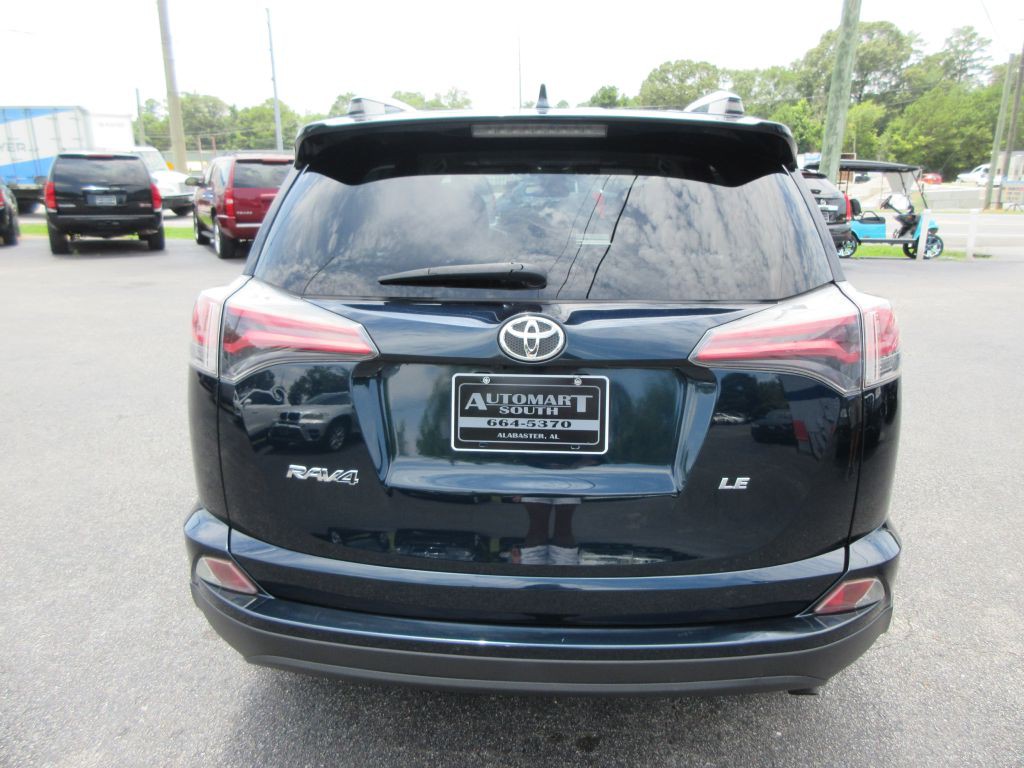 2017 Toyota Rav4 Image 5