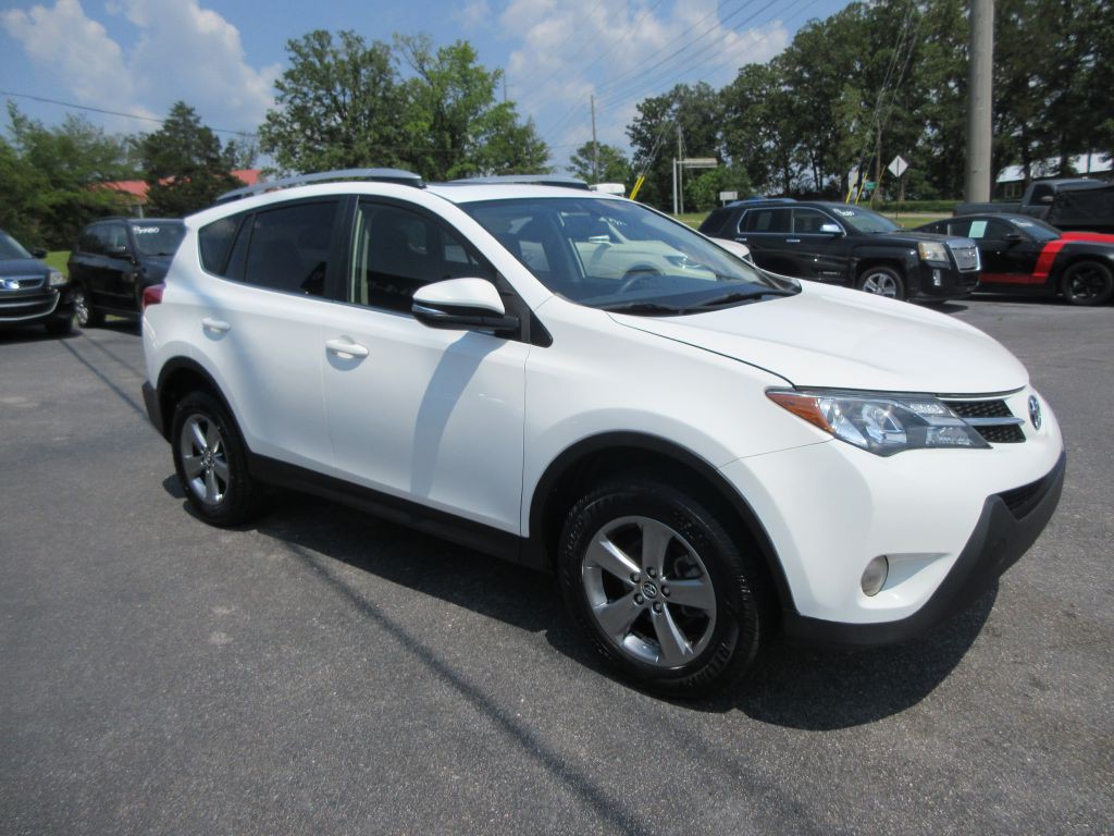 2015 Toyota Rav4 Image 3