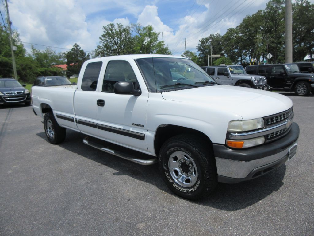 2000 Chevrolet Silverado 1500 Image 3