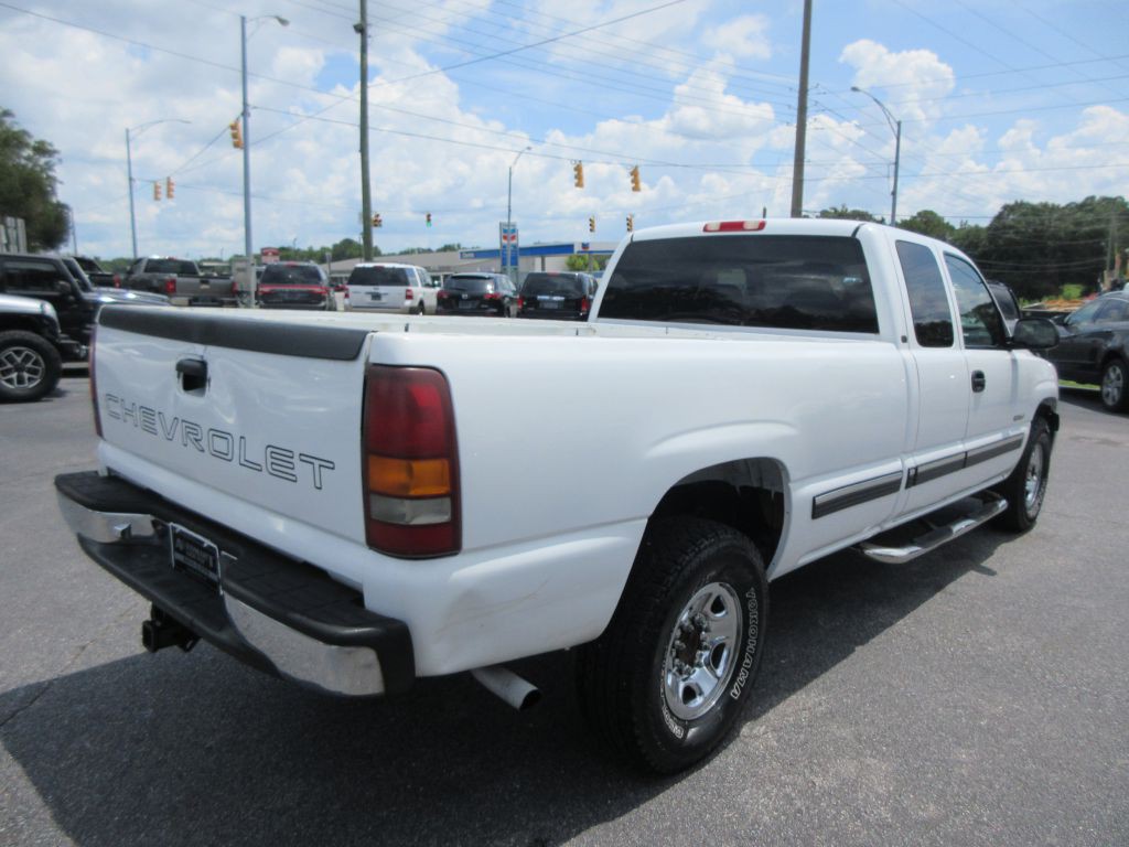 2000 Chevrolet Silverado 1500 Image 4