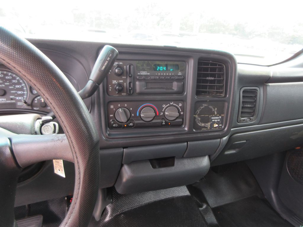 2000 Chevrolet Silverado 1500 Image 9