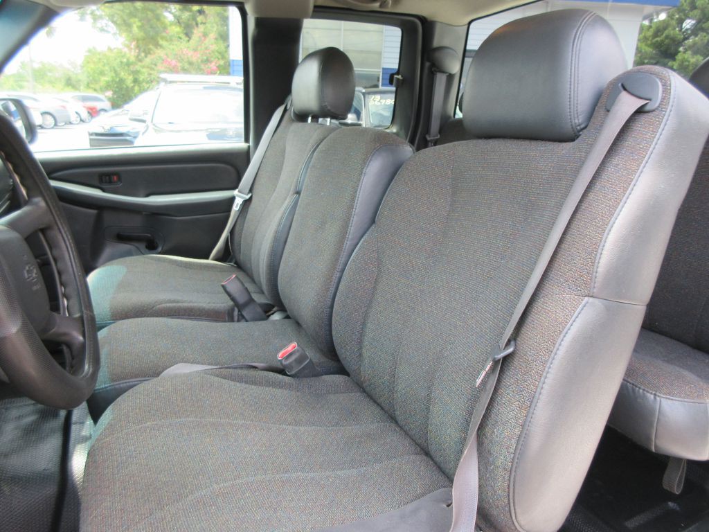 2000 Chevrolet Silverado 1500 Image 11
