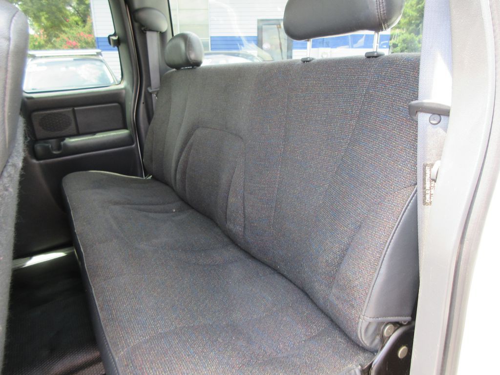 2000 Chevrolet Silverado 1500 Image 12