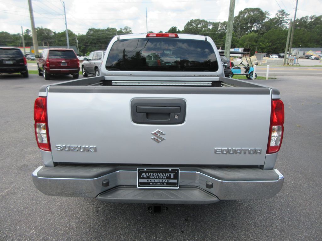 2012 Suzuki Equator Image 5