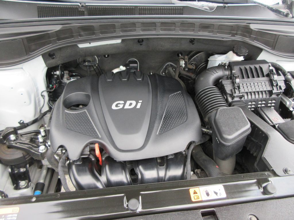 2013 Hyundai Santa Fe Sport Image 17