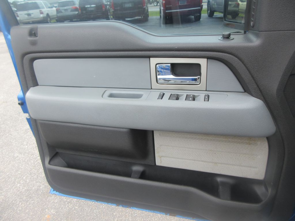 2011 Ford F-150 Image 10