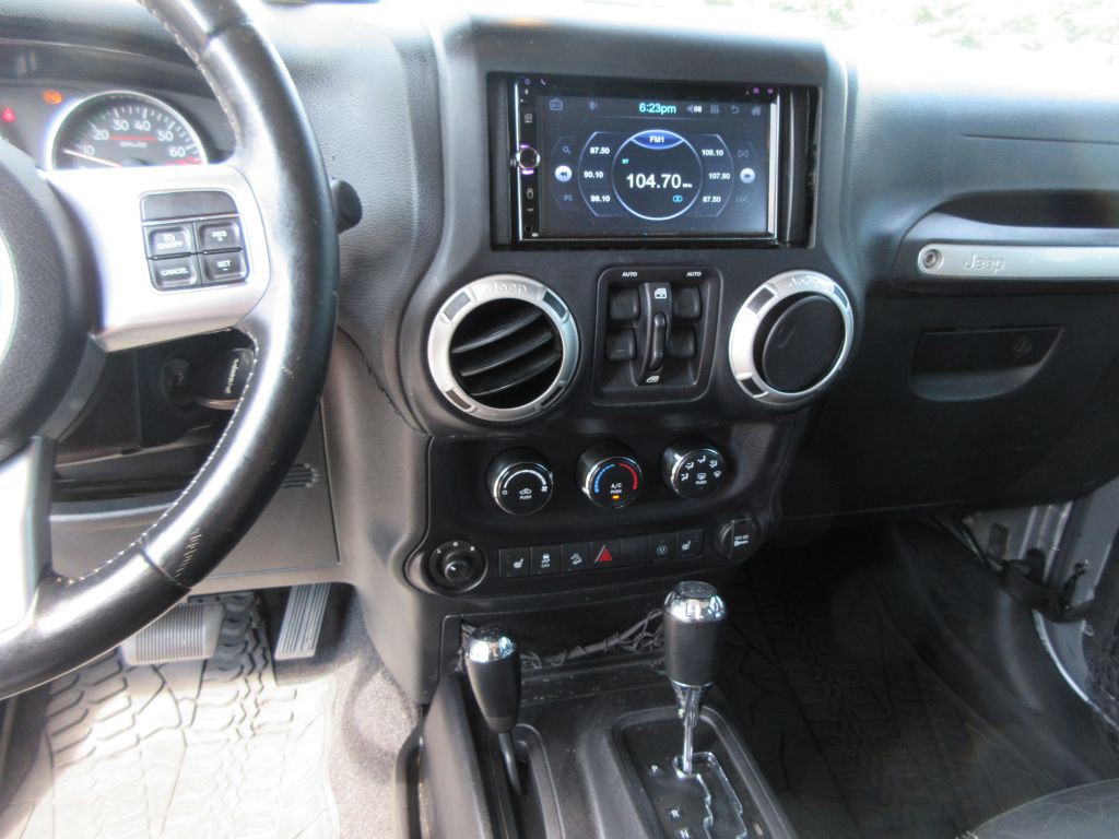 2016 Jeep Wrangler Unlimited Image 9