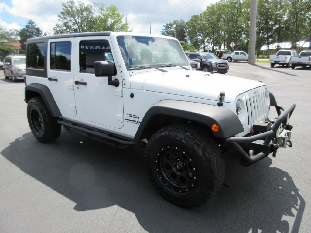 2012 Jeep Wrangler Unlimited Image 3