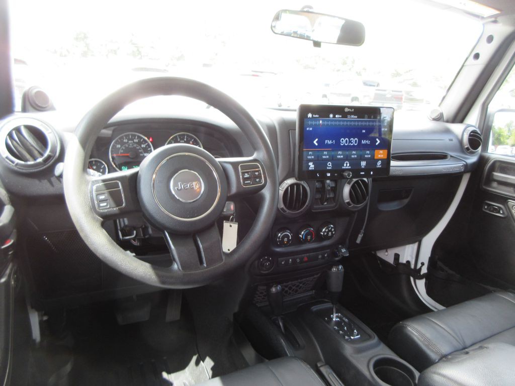 2012 Jeep Wrangler Unlimited Image 7