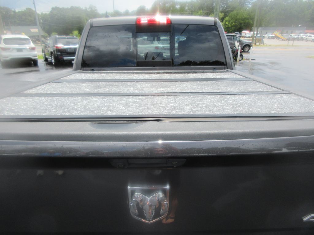 2015 RAM 1500 Image 6