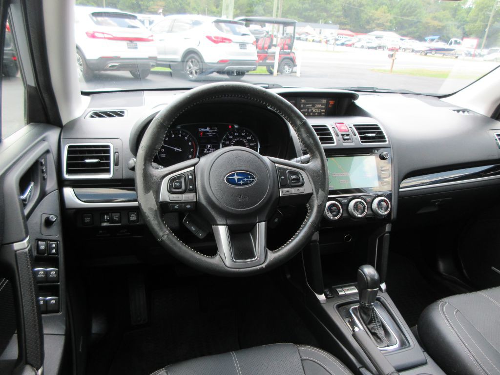 2017 Subaru Forester Image 7