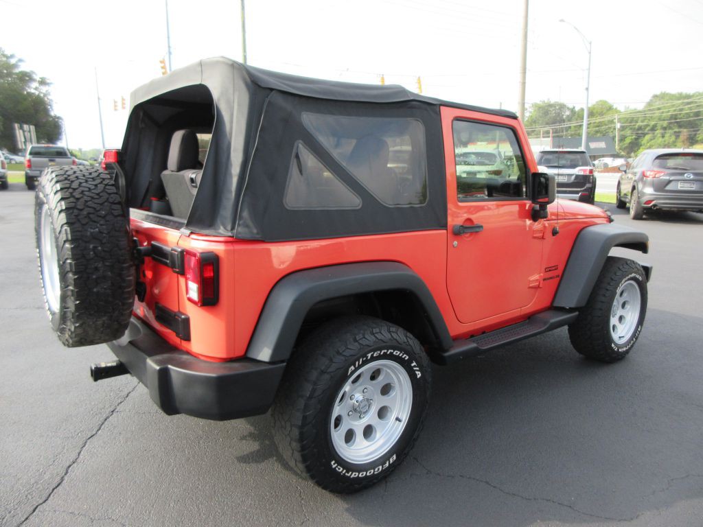 2013 Jeep Wrangler Image 4