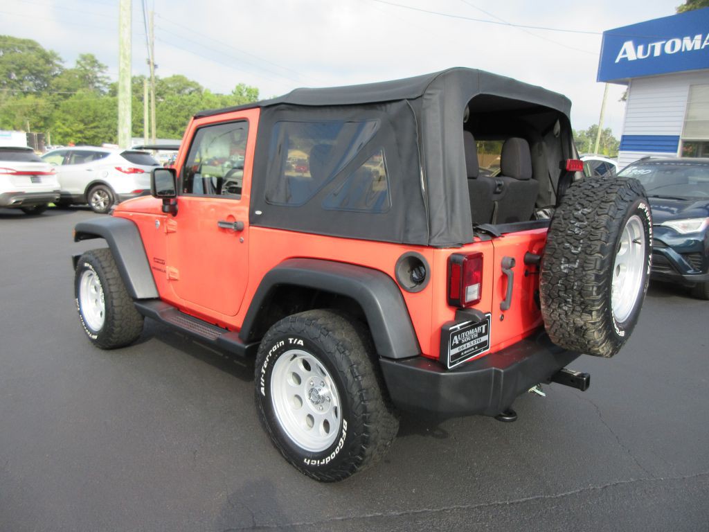 2013 Jeep Wrangler Image 6
