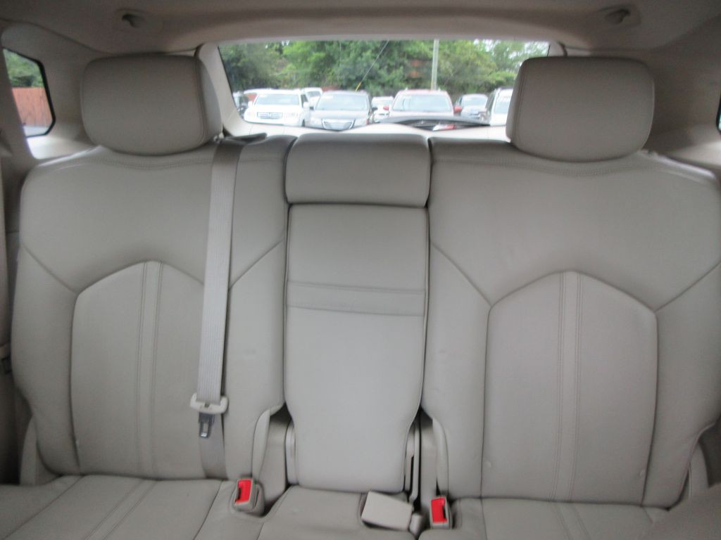 2011 Cadillac SRX Image 13