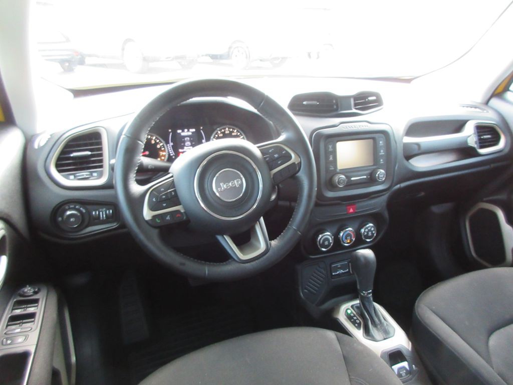 2017 Jeep Renegade Image 7