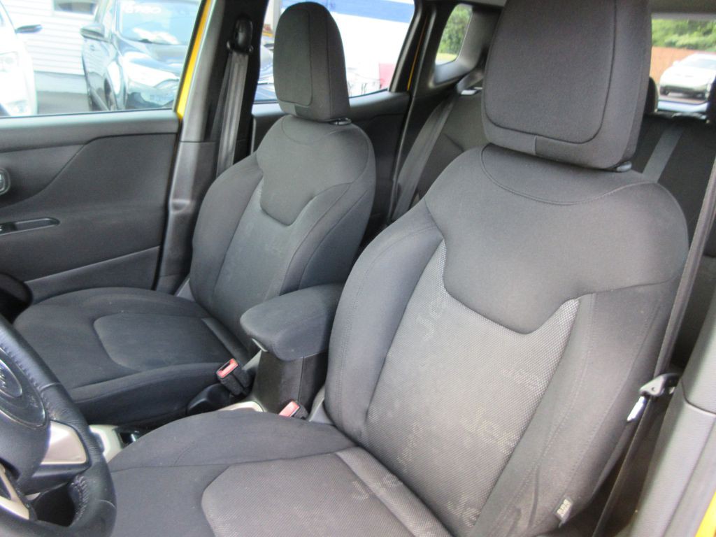 2017 Jeep Renegade Image 11