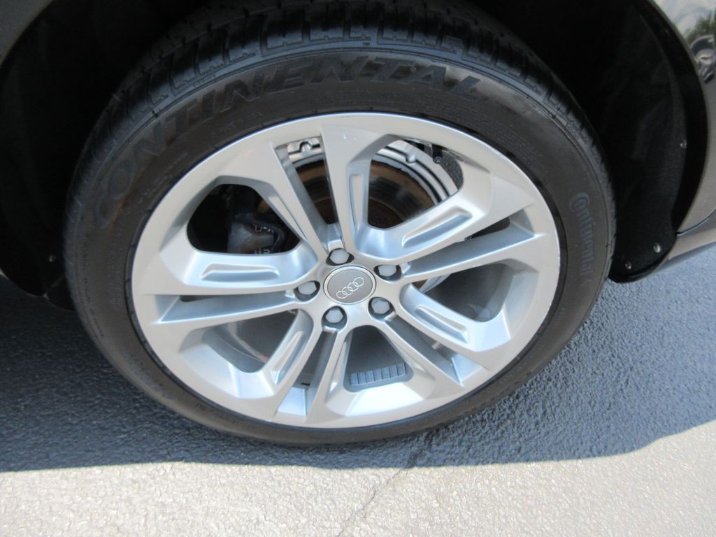 2015 Audi Q3 Image 14