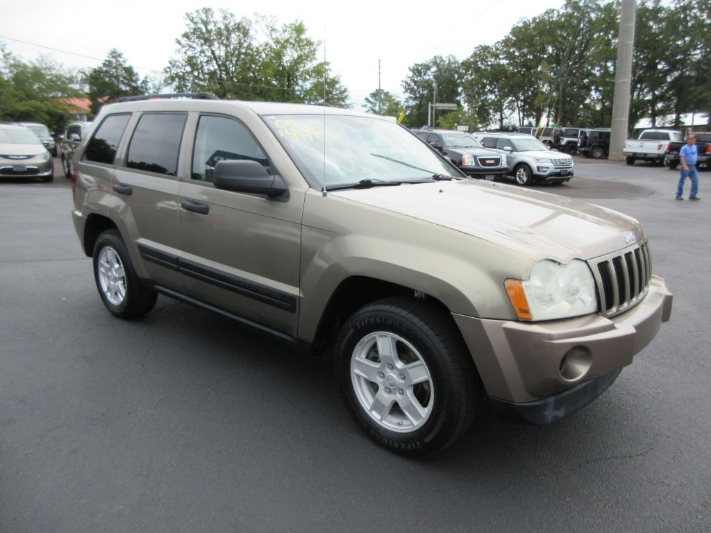 2006 Jeep Grand Cherokee Image 3