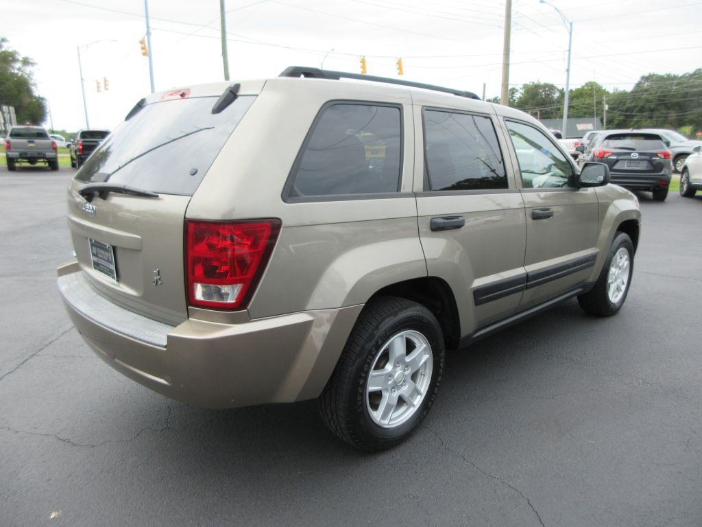2006 Jeep Grand Cherokee Image 4