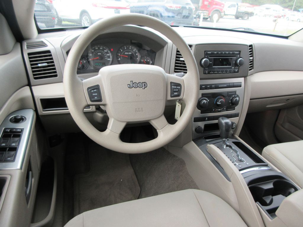 2006 Jeep Grand Cherokee Image 7