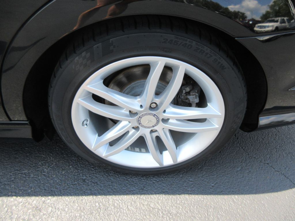 2012 Mercedes-Benz C-Class Image 15