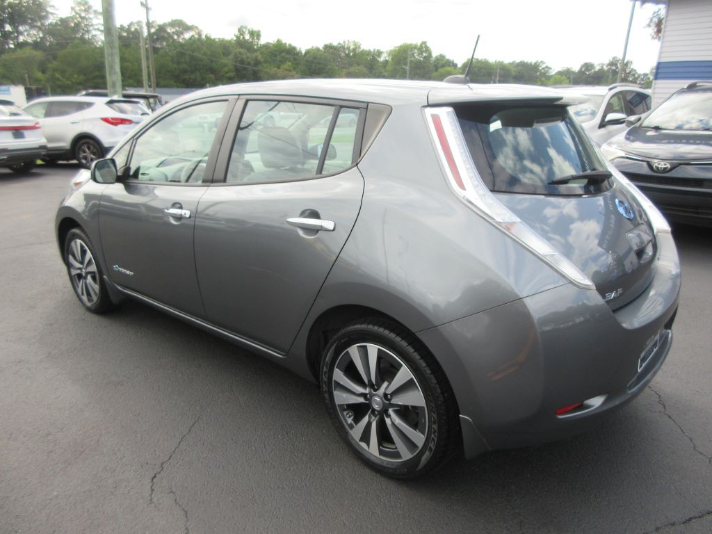 2015 Nissan Leaf Image 6