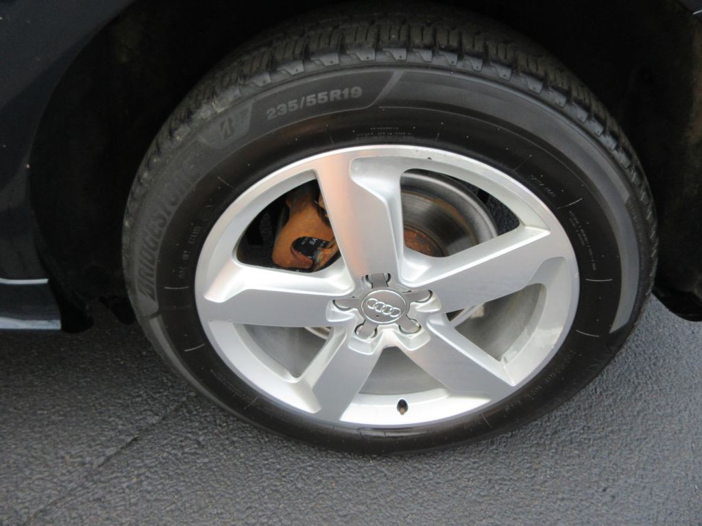 2011 Audi Q5 Image 15