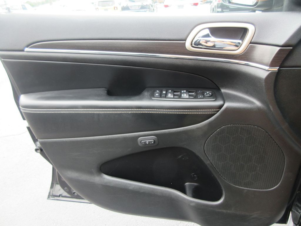 2014 Jeep Grand Cherokee Image 10