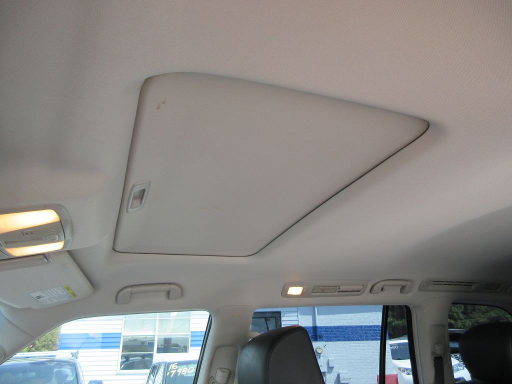 2014 INFINITI QX80 Image 14