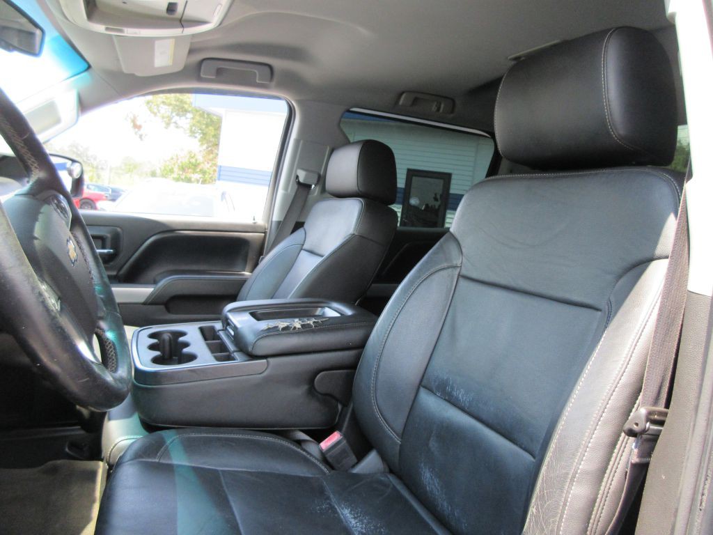 2015 Chevrolet Silverado 1500 Image 11