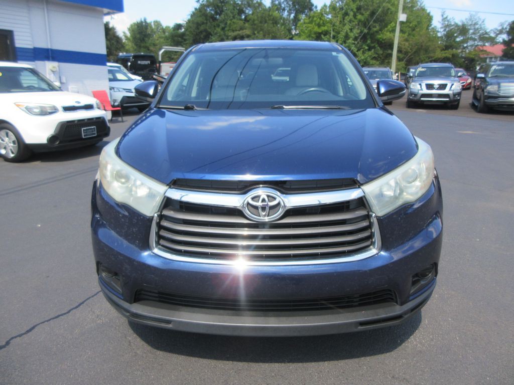 2016 Toyota Highlander Image 2