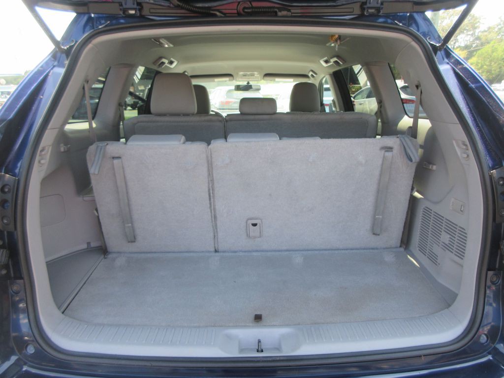 2016 Toyota Highlander Image 16