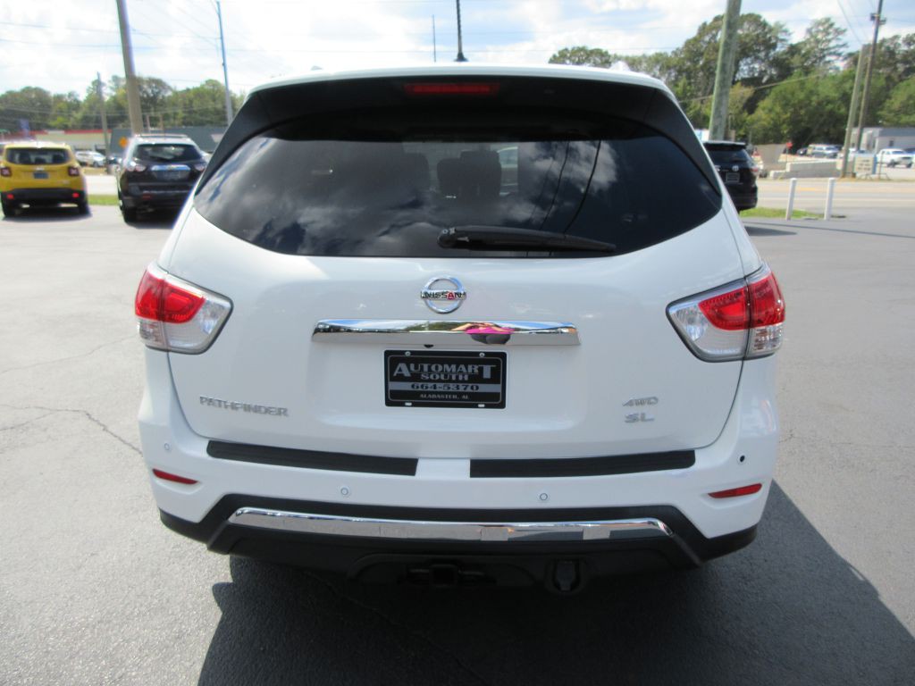 2016 Nissan Pathfinder Image 5