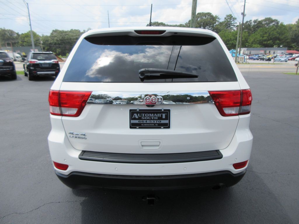 2011 Jeep Grand Cherokee Image 5