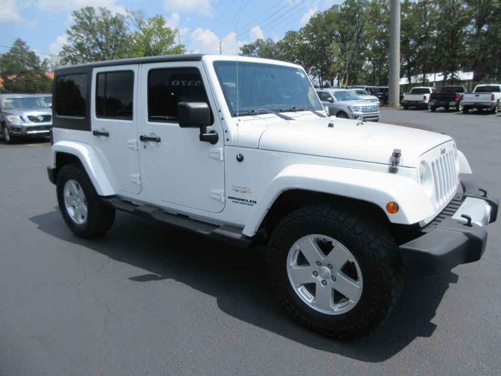 2012 Jeep Wrangler Unlimited Image 3
