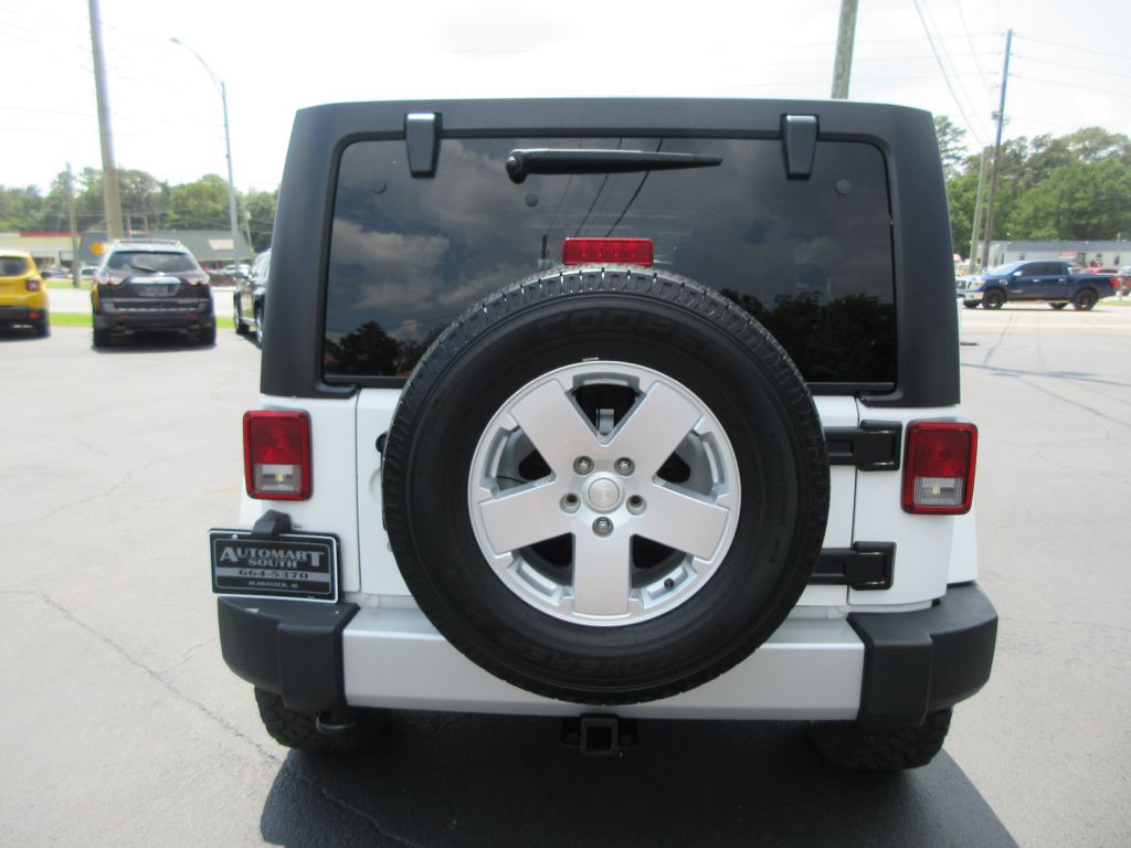 2012 Jeep Wrangler Unlimited Image 5