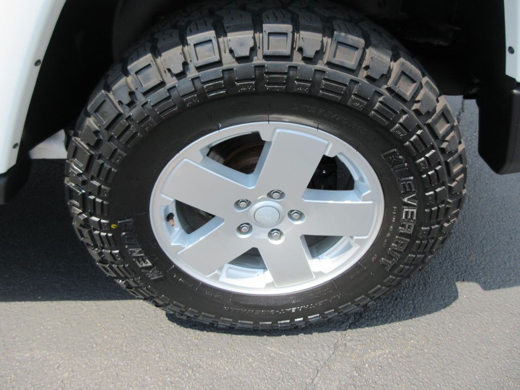2012 Jeep Wrangler Unlimited Image 14