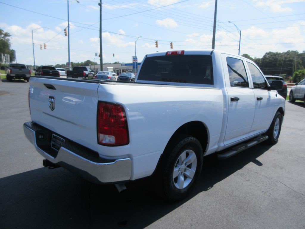 2018 RAM 1500 Image 4