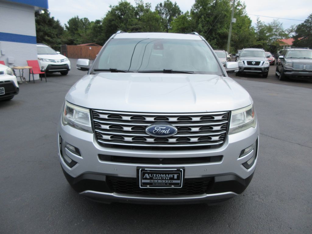 2017 Ford Explorer Image 2