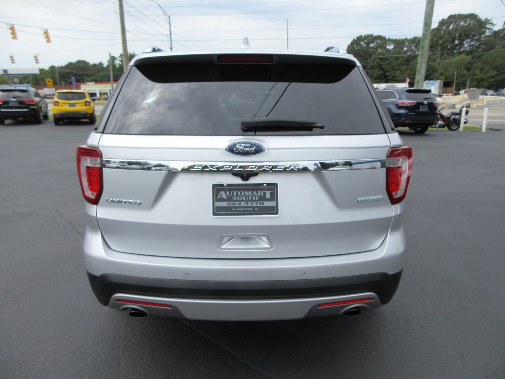 2017 Ford Explorer Image 5