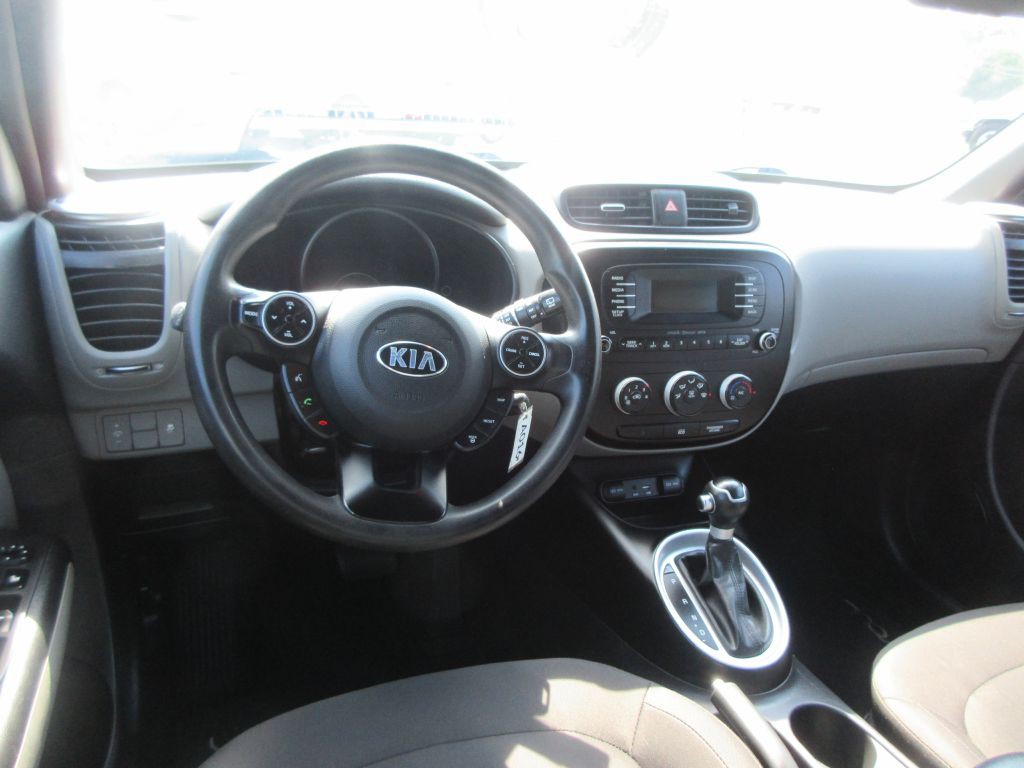 2016 Kia Soul Image 7