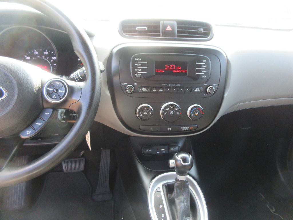 2016 Kia Soul Image 9
