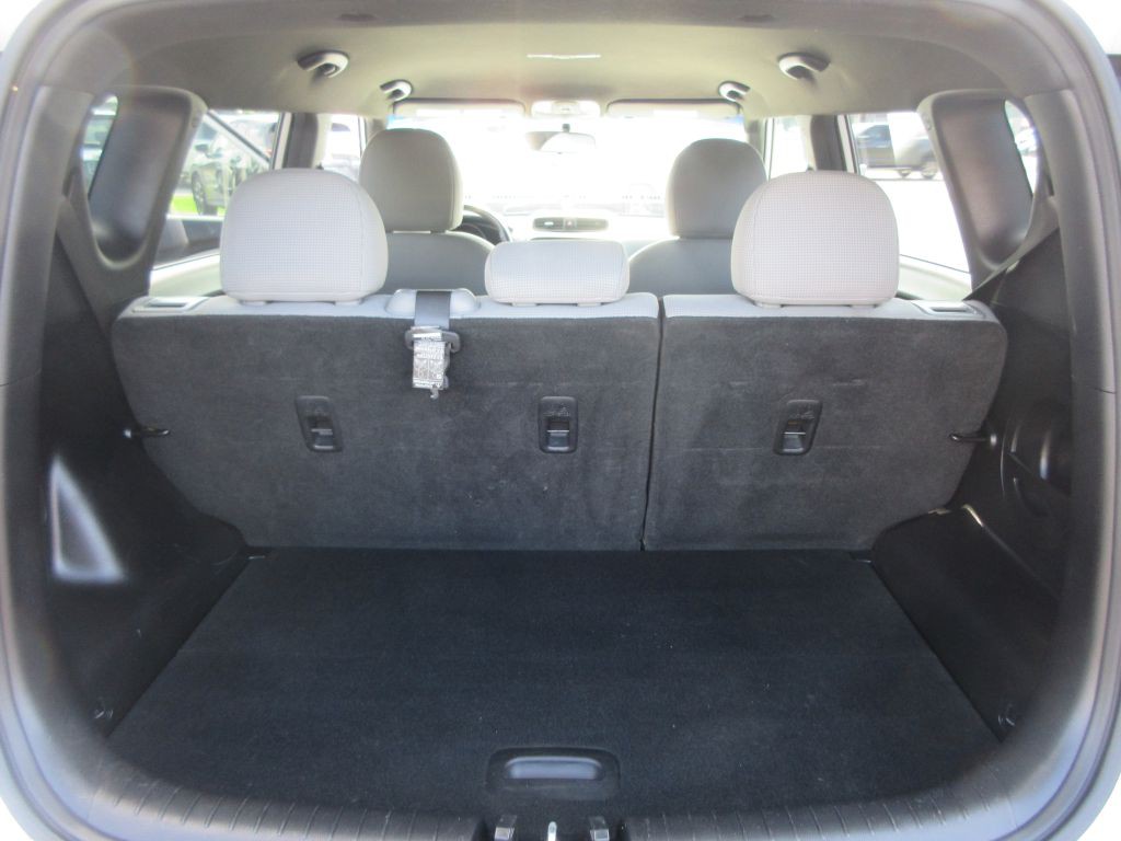 2016 Kia Soul Image 15