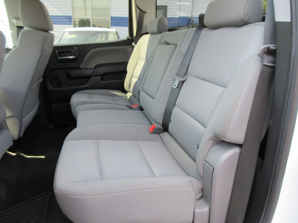 2018 Chevrolet Silverado 1500 Image 12