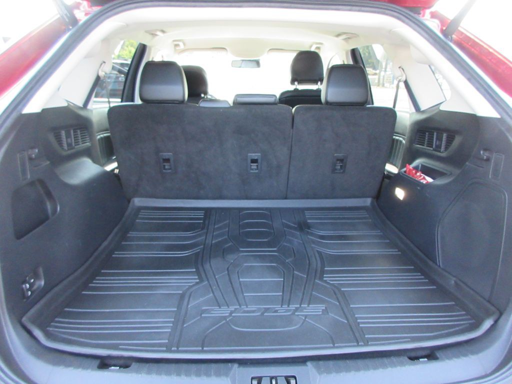 2015 Ford Edge Image 15