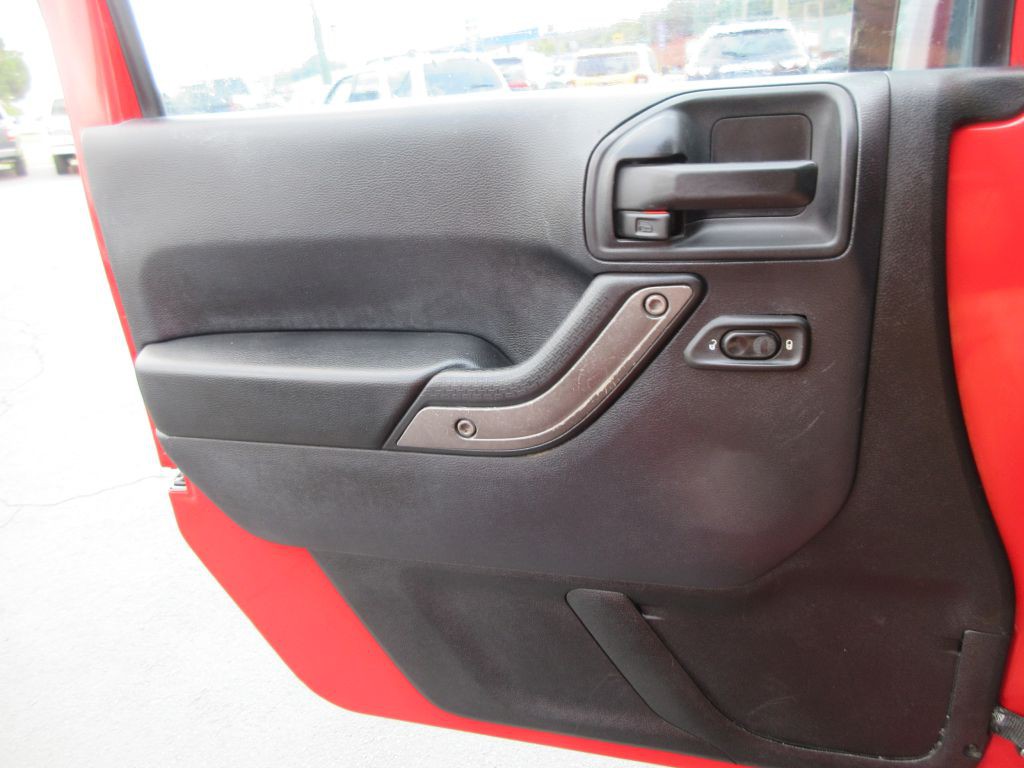 2014 Jeep Wrangler Unlimited Image 10