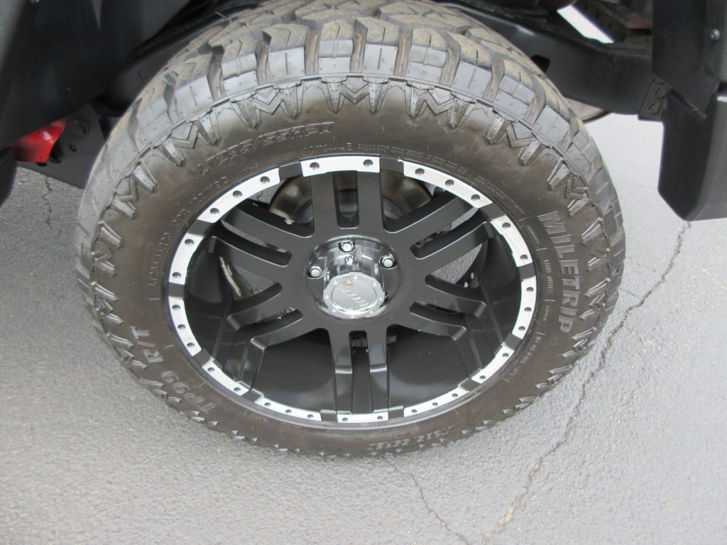 2014 Jeep Wrangler Unlimited Image 13