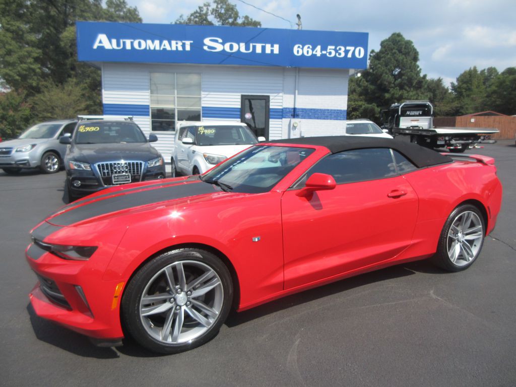 2017 Chevrolet Camaro Image 1