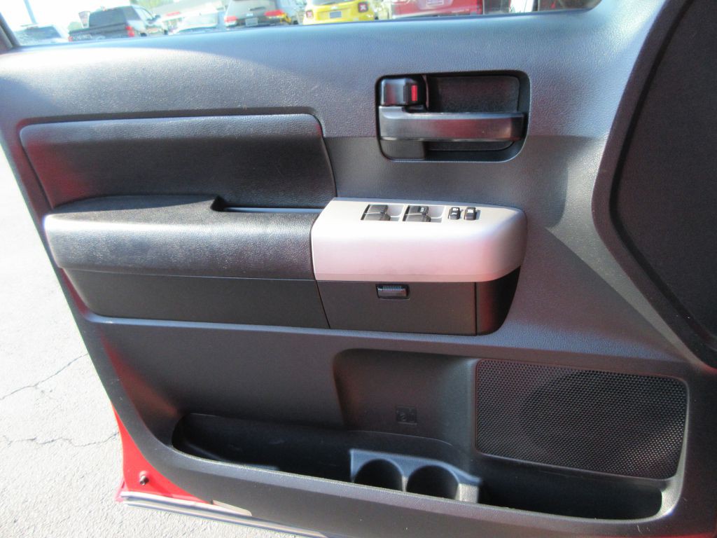2007 Toyota Tundra Image 10