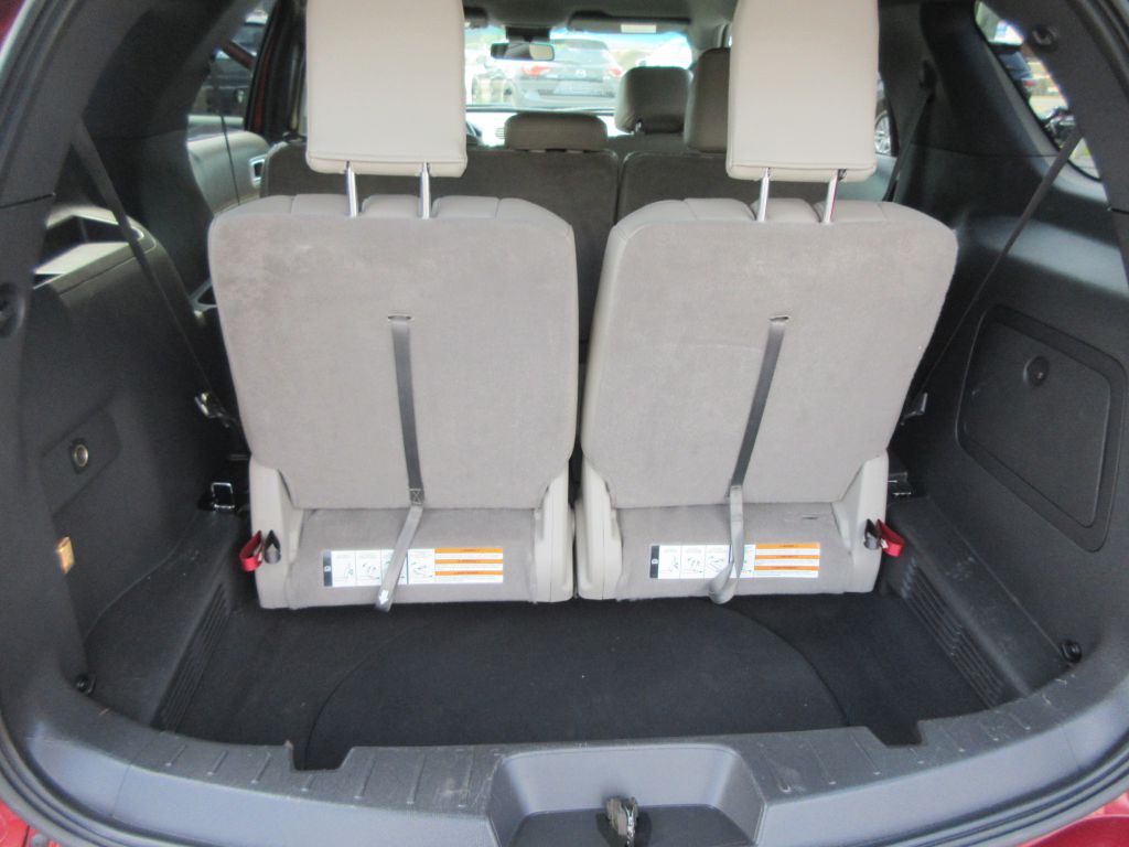 2015 Ford Explorer Image 16